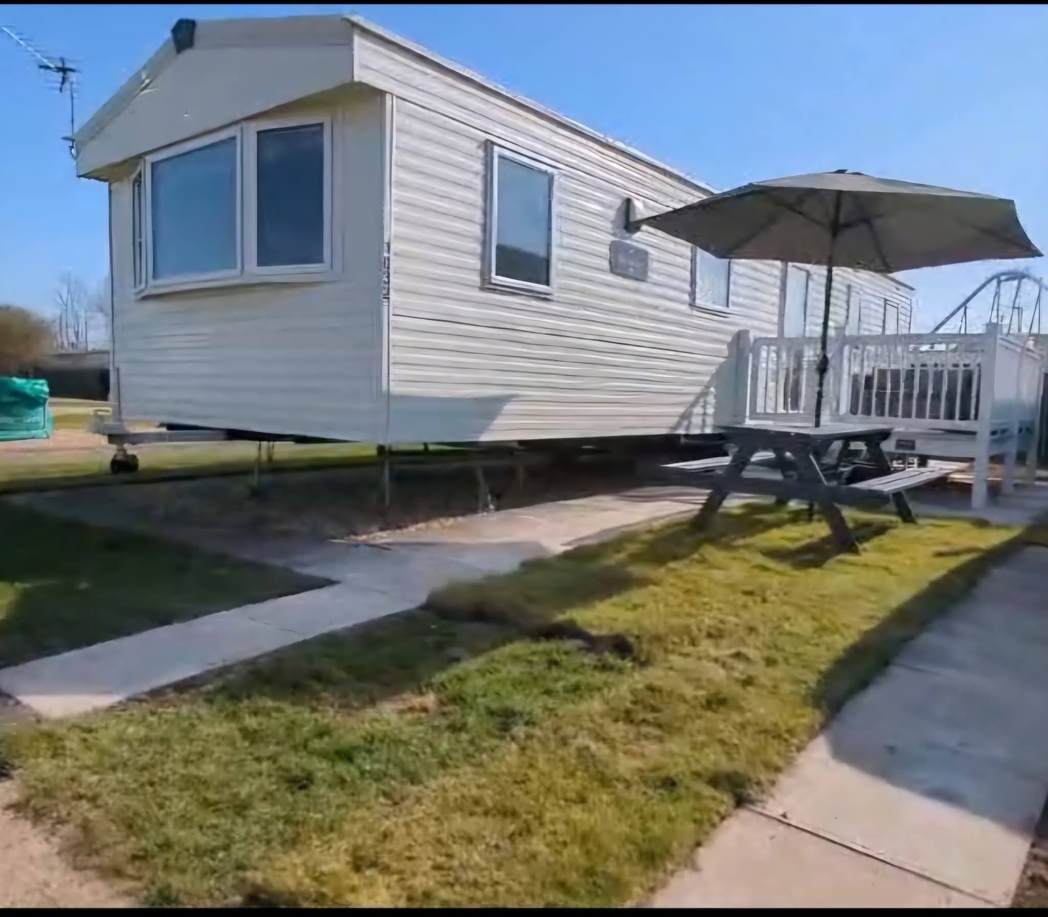 Caravan exterior